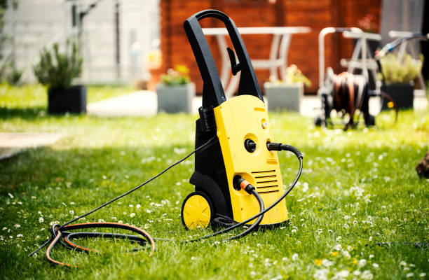 Best Roof Washing  in Kenly, NC